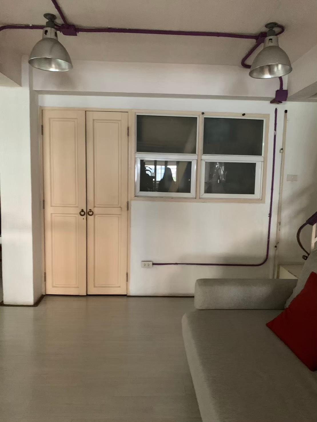 4C8848B7-7B26-4C72-9DE0-5DC2251E674E