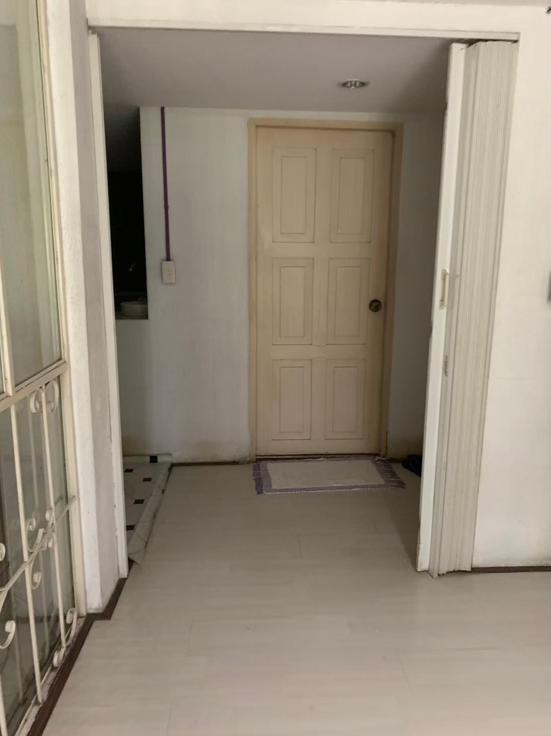 7C89AACB-C803-46DE-8F5E-C1D34D295DEE