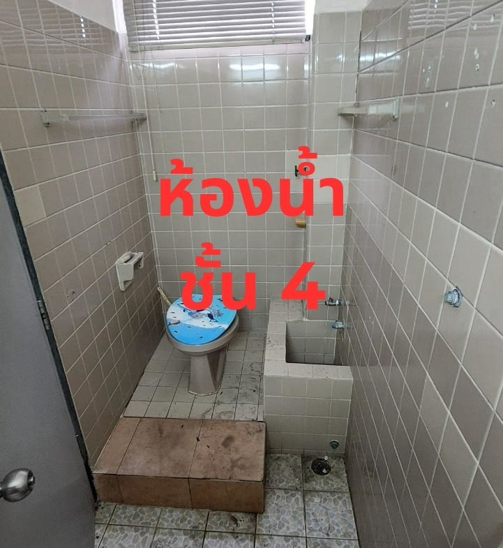 721