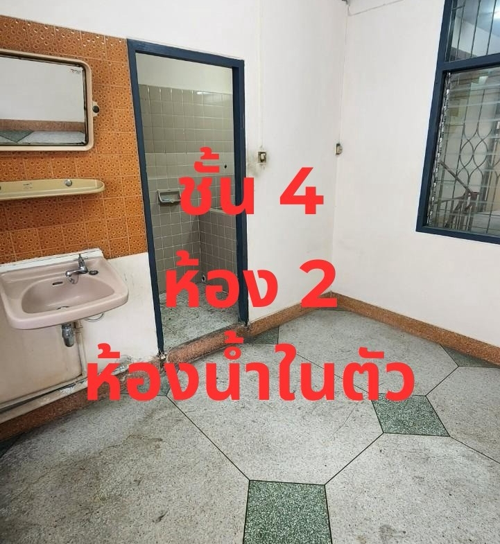 721