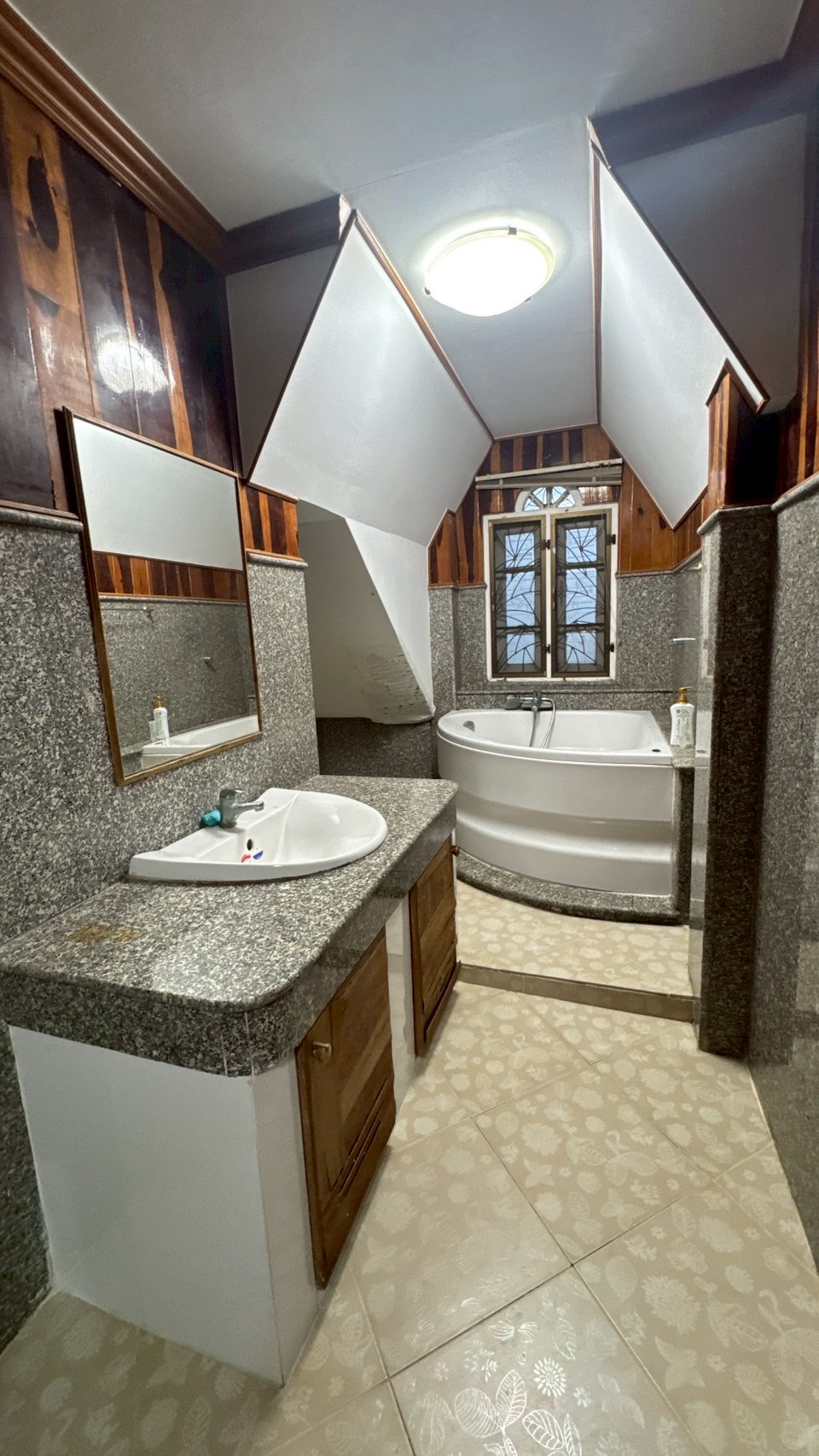 LINE_ALBUM_14568_250521_9