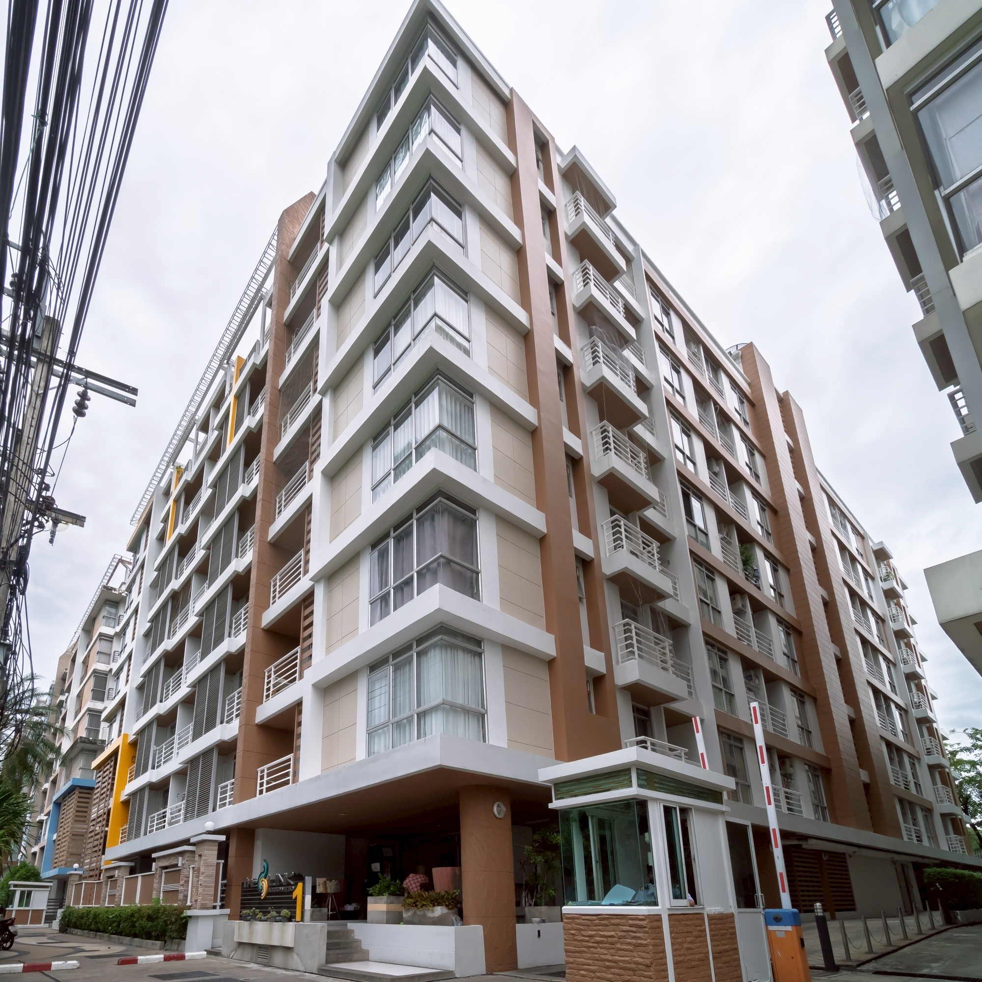 LINE_ALBUM_ภาพสำหรับขายคอนโดเดอะลิงก์1_250909_8