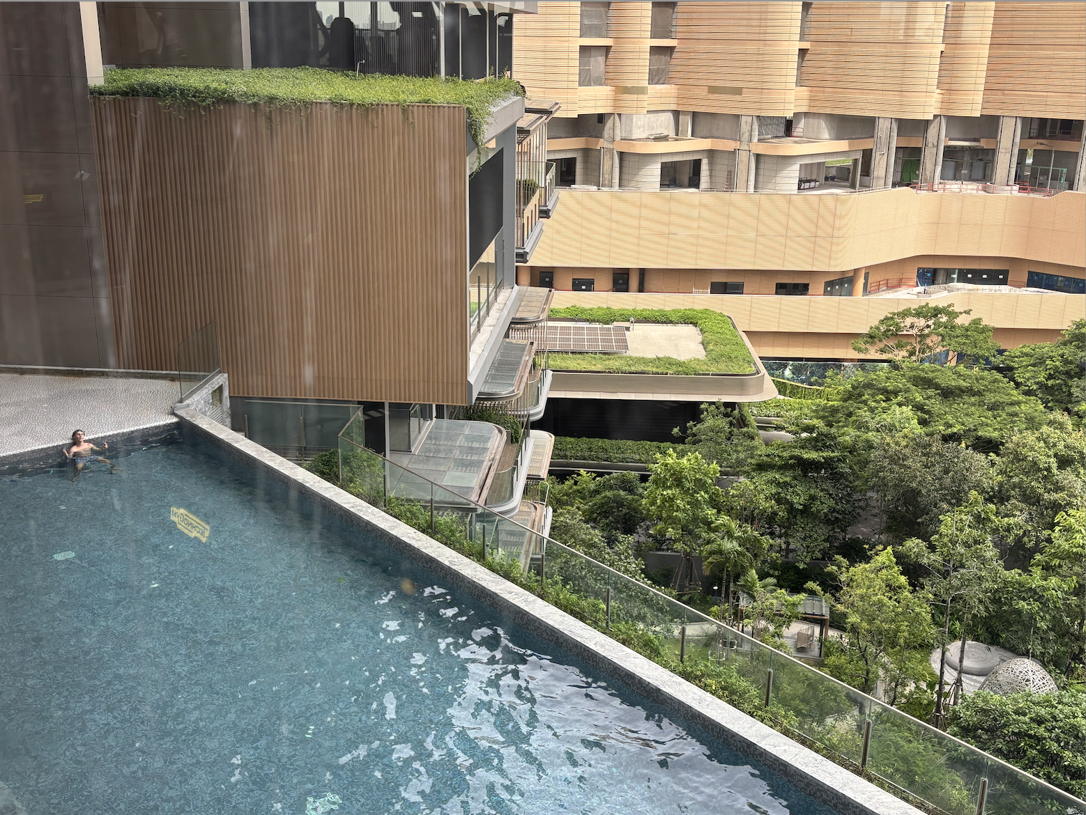 Screenshot 2568-10-31 at 14.08.18