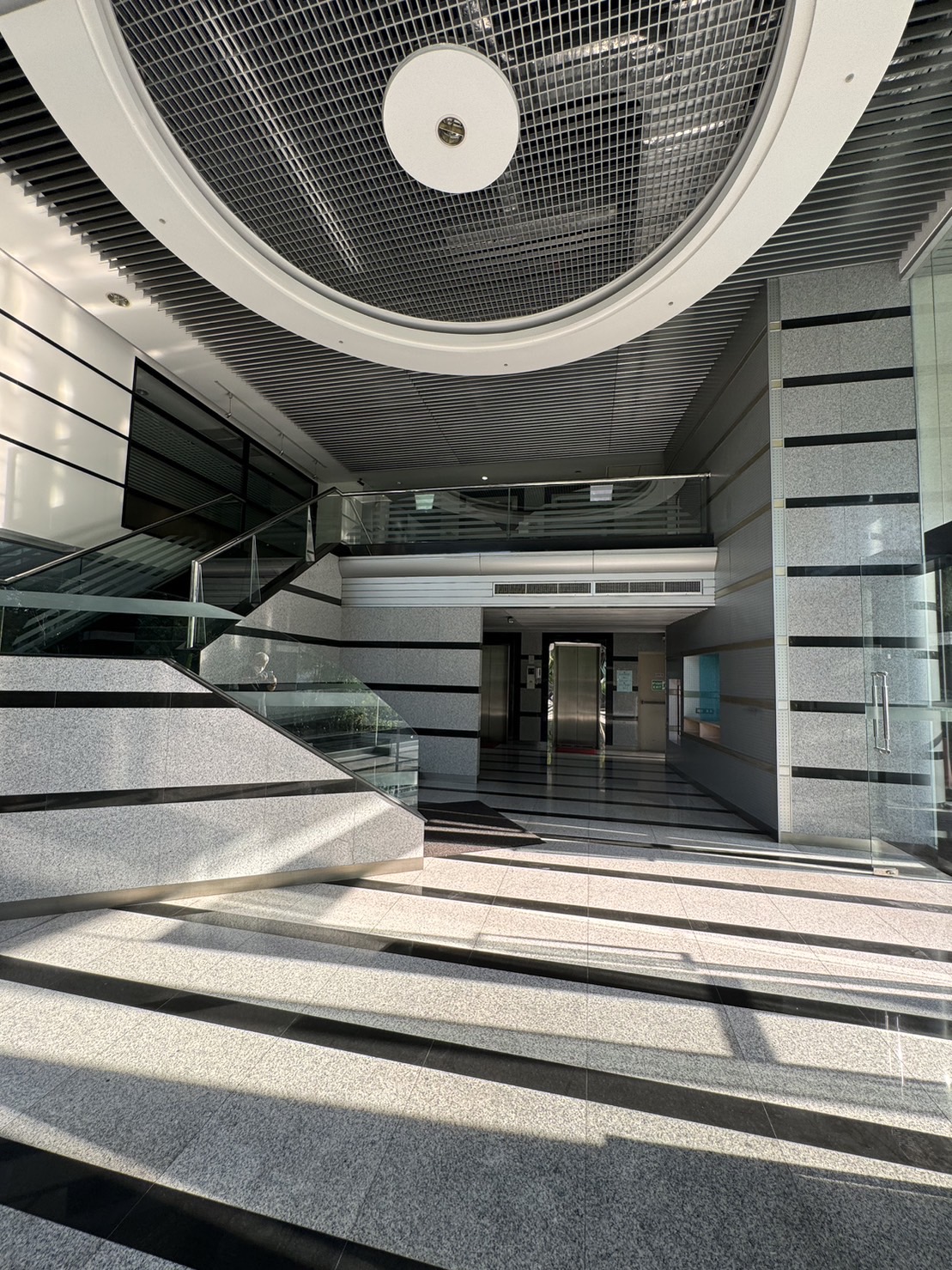 line_oa_chat_251110_102331_group_2